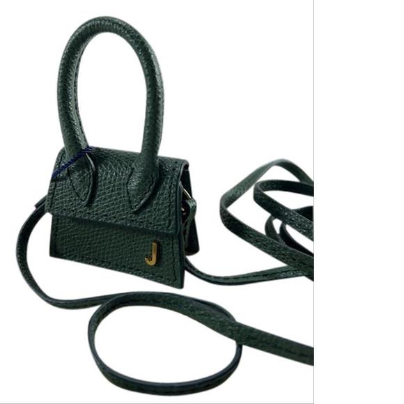 🎉HP!🥳 Le Petit Chiquito Micro Dark Green Logo Blogger Necklace Purse D891 - Picture 2 of 12